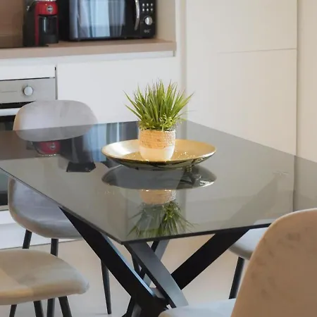 Marina Sea Apartments-seaside Boutique